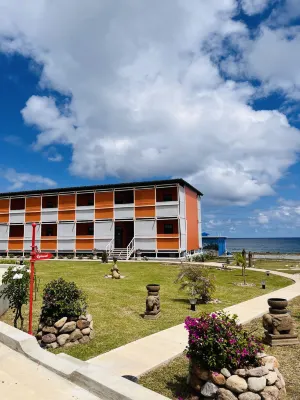 Calypso Nevis Hotel Hotele w: 