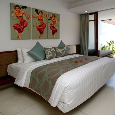 One-Bedroom Apartment with Private Pool Smart Comfort Apartments Promo Code