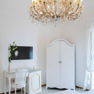 Deluxe Double Room, Sea View (Jetted Shower) Villa Yiara Promo Code