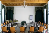 Araba Fenice Hotel