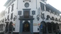 Hotel Colonial Hotel di 
