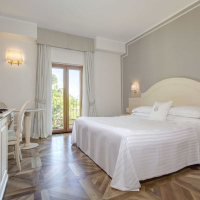 Classic Double Room Hotel Cenobio Dei Dogi Promo Code