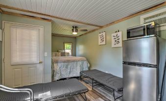 Mt Lookout Tiny House w/ Backyard & Fire Pit! - Housity