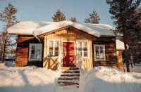 Kakslauttanen Arctic Resort - Igloos and Chalets Hotels in 