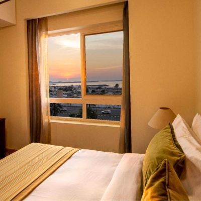 One-Bedroom Apartment With Sea View