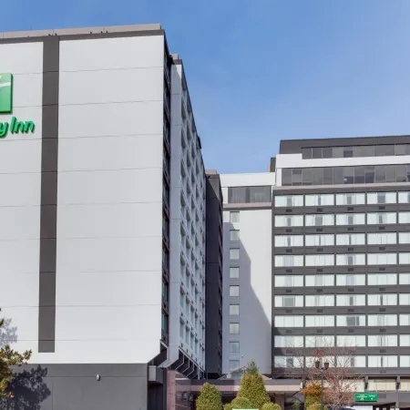 Holiday Inn Toronto International Airport by IHG