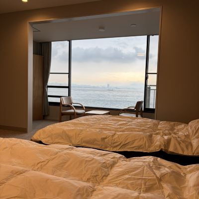 オーシャンビュールーム(セミダブル)(浴室)(本館)(高層階) 淡路島・岩屋温泉　淡海荘 クーポン
