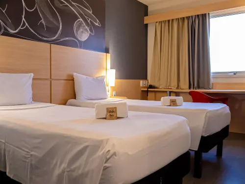 ibis Macae