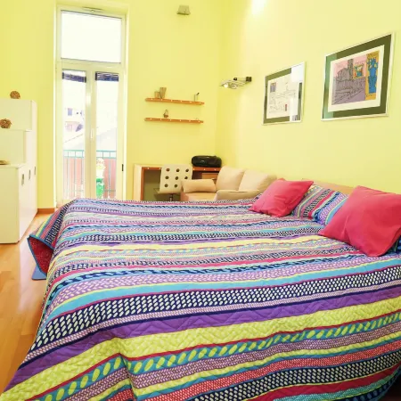 Double Bedroom Apartment on Great Location with Balcony!!