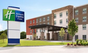 Holiday Inn Express & Suites Locust Grove