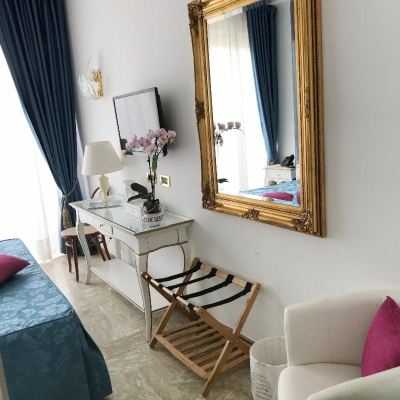 Deluxe Double Room Capri Bougainville Promo Code