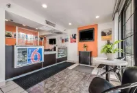 Super 8 by Wyndham Petaluma