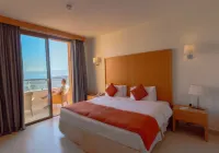 Ramada Resort by Wyndham Dead Sea Отели в г. 