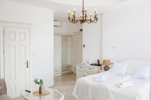 侧面海景豪华双人房