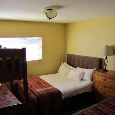 Luxury Cabin, 2 Bedrooms (Bodie)
