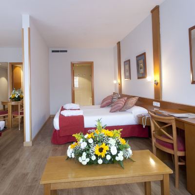 家庭公寓 穆拉爾託阿帕圖套房飯店優惠