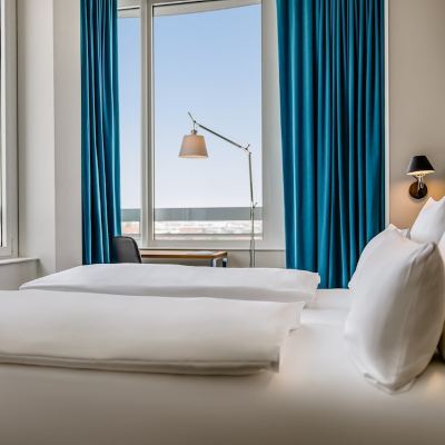 Standard Room, 1 King Bed, View, Tower Motel One München-Campus Promo Code