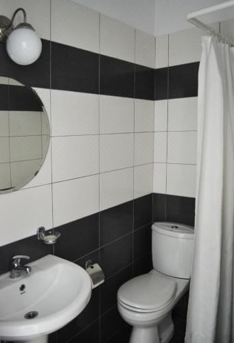 带阳台的三人房