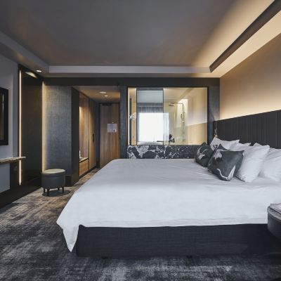 Superior Room, 1 King Or 2 Single Beds Pullman Melbourne On the Park Promo Code
