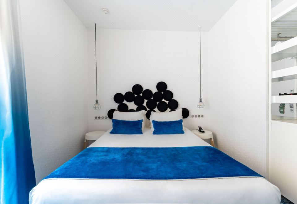 Superior Double Room-Complimentary Soft Minibar, Courtesy Tray, Digital Press, Fitness, Sauna