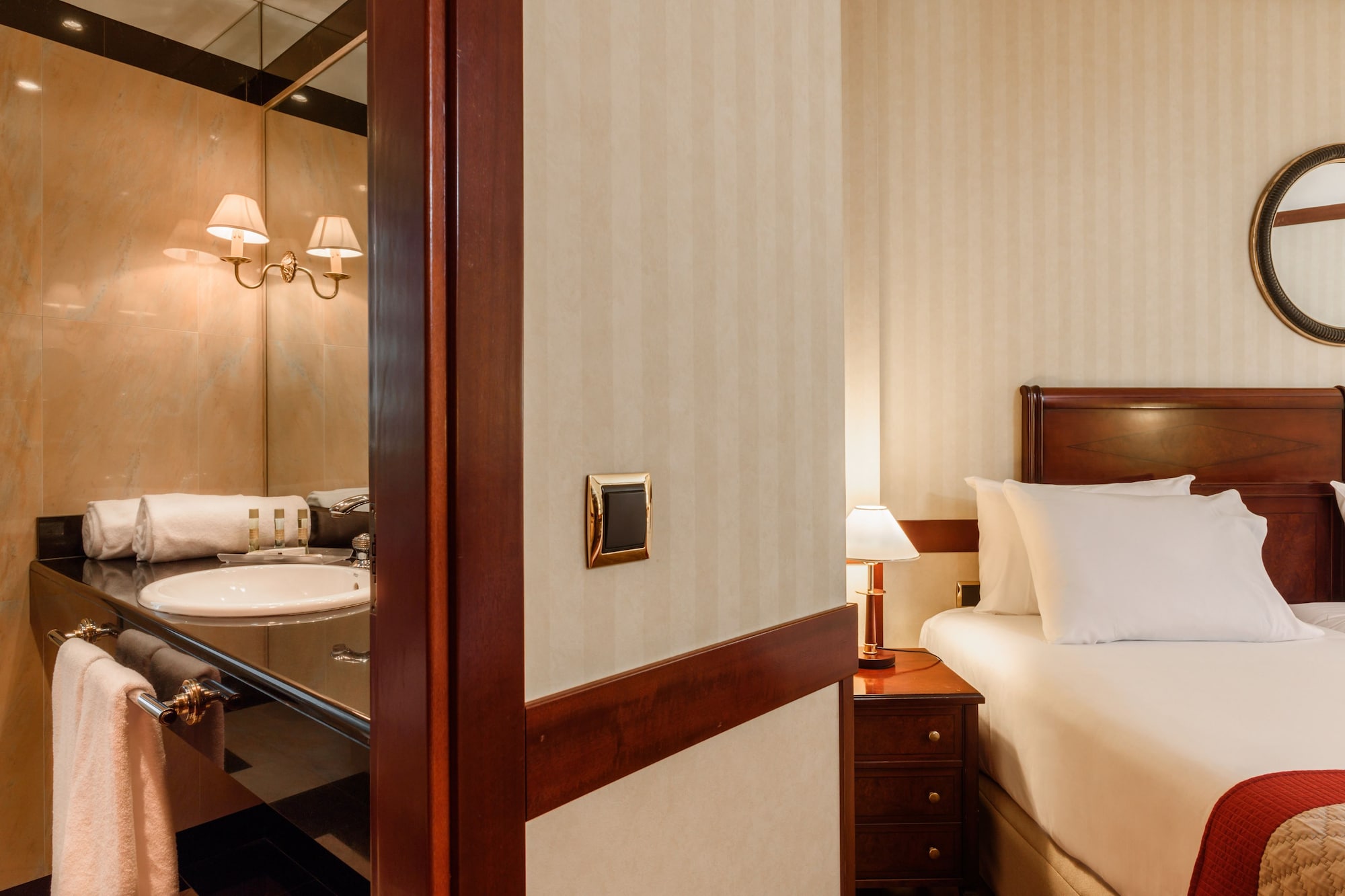 带加床的双人房