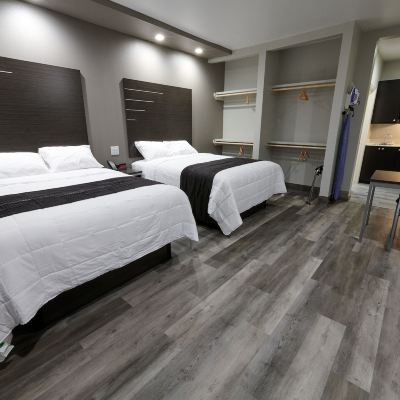 Deluxe Double Room Crystal Inn Promo Code