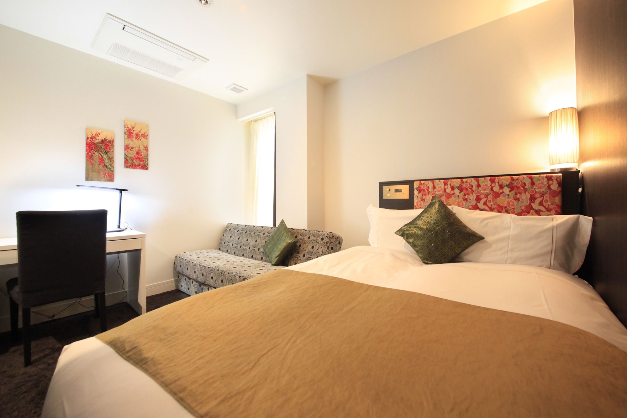 禁烟本馆高级双人房