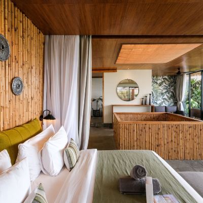 Luxury Room, 1 King Bed with Sofa Bed, Ocean View, Oceanfront The Elementum Promo Code