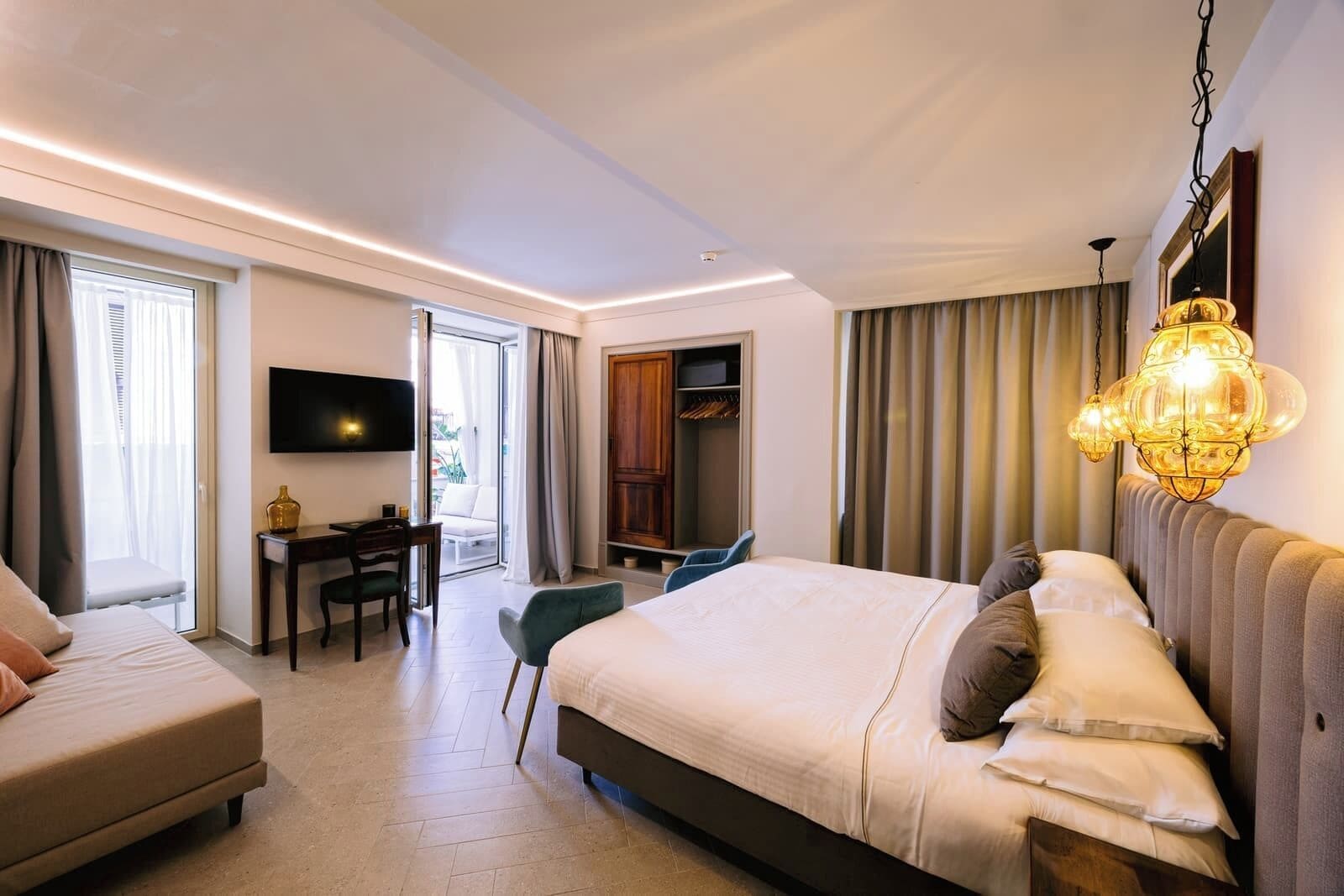 经典三人房， 1 间卧室， 无障碍， 城市景观