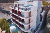 Blue Marlin Hotel Отели в г. 