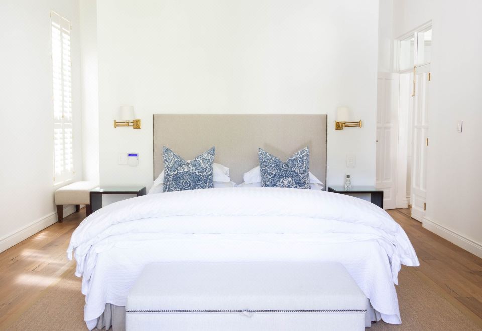 豪华房子带泳池景观