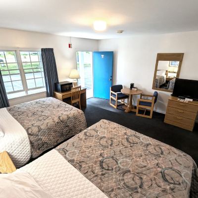 Comfort Double Room, 2 Queen Beds, Mobility Accessible, Ground Floor Ocean Acres Ogunquit Promo Code