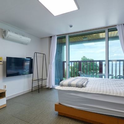 Unit 301 (Studio) 거제비치하우스 쿠폰