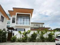 Goldena Residence Pool Villas Hoteles en 