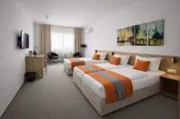 Hotel Kapitol Hotele w: 