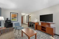 Best Western Plus Fresno Airport Hotel