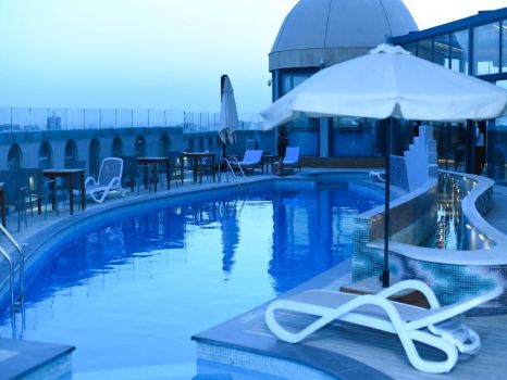 Horizon Manor Hotel