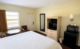 Sebring Inn - Housity