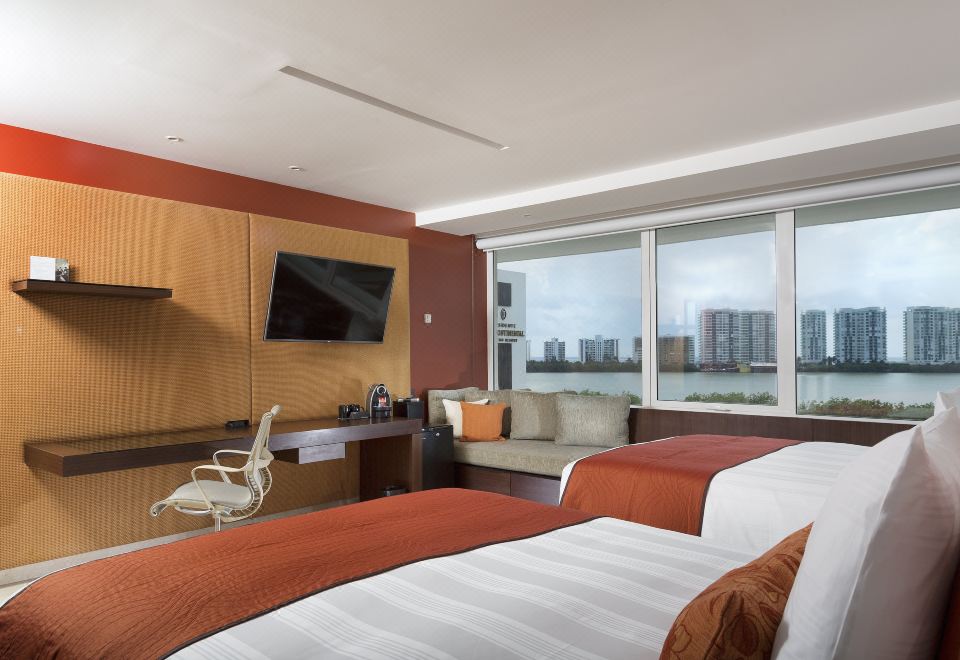 瀉湖景俱樂部房