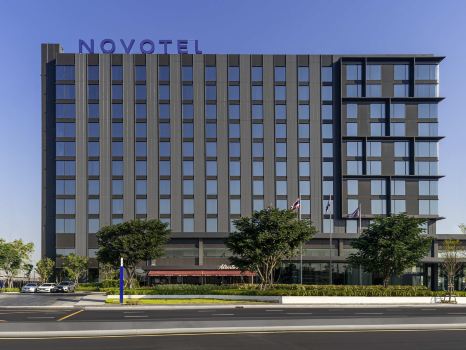 โรงแรมโนโวเทล กรุงเทพ ฟิวเจอร์พาร์ค รังสิต