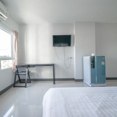 Standard Queen Room Abm Service Residence Promo Code