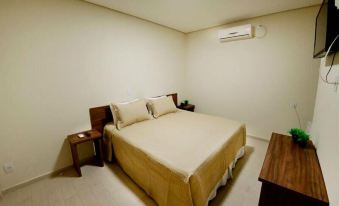 Wanna Hotel - Housity
