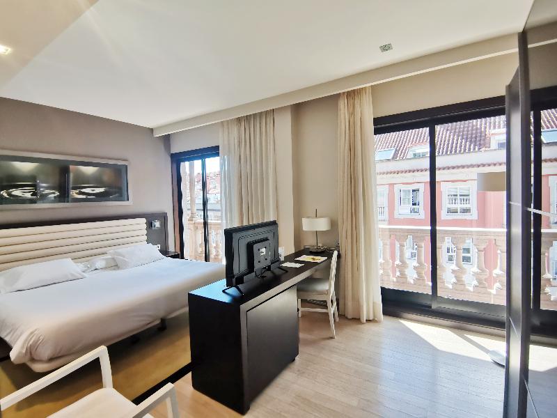 双人或双床双标准房（1或2张床）