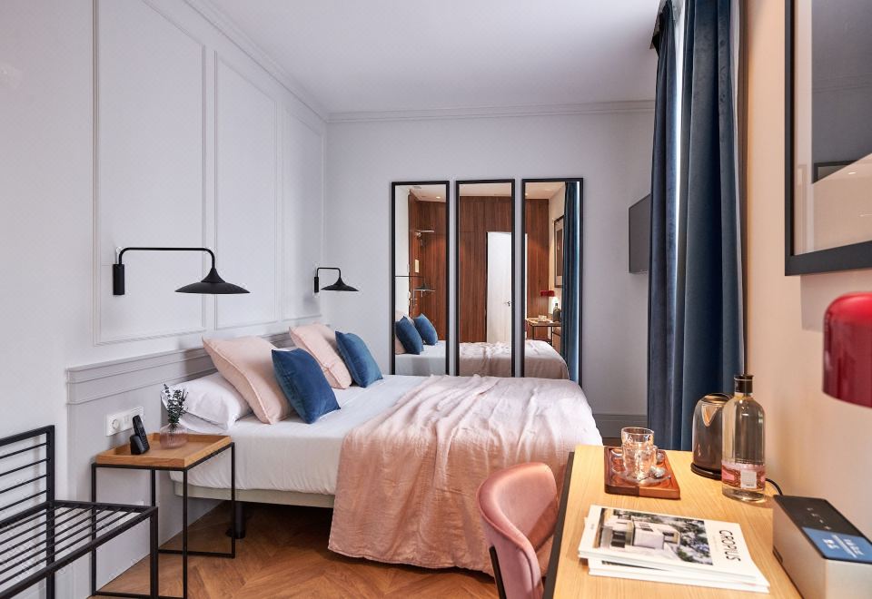 高级双人房（带阳台）