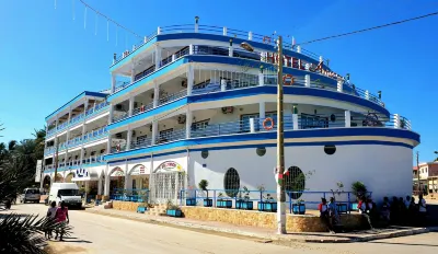 โรงแรมอเมซอนทูลีอาร์ โรงแรมใน