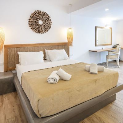 Junior Suite Smy Mediterranean White Santorini Promo Code