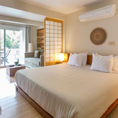 Deluxe Garden Suite Inn at Moonlight Beach Promo Code