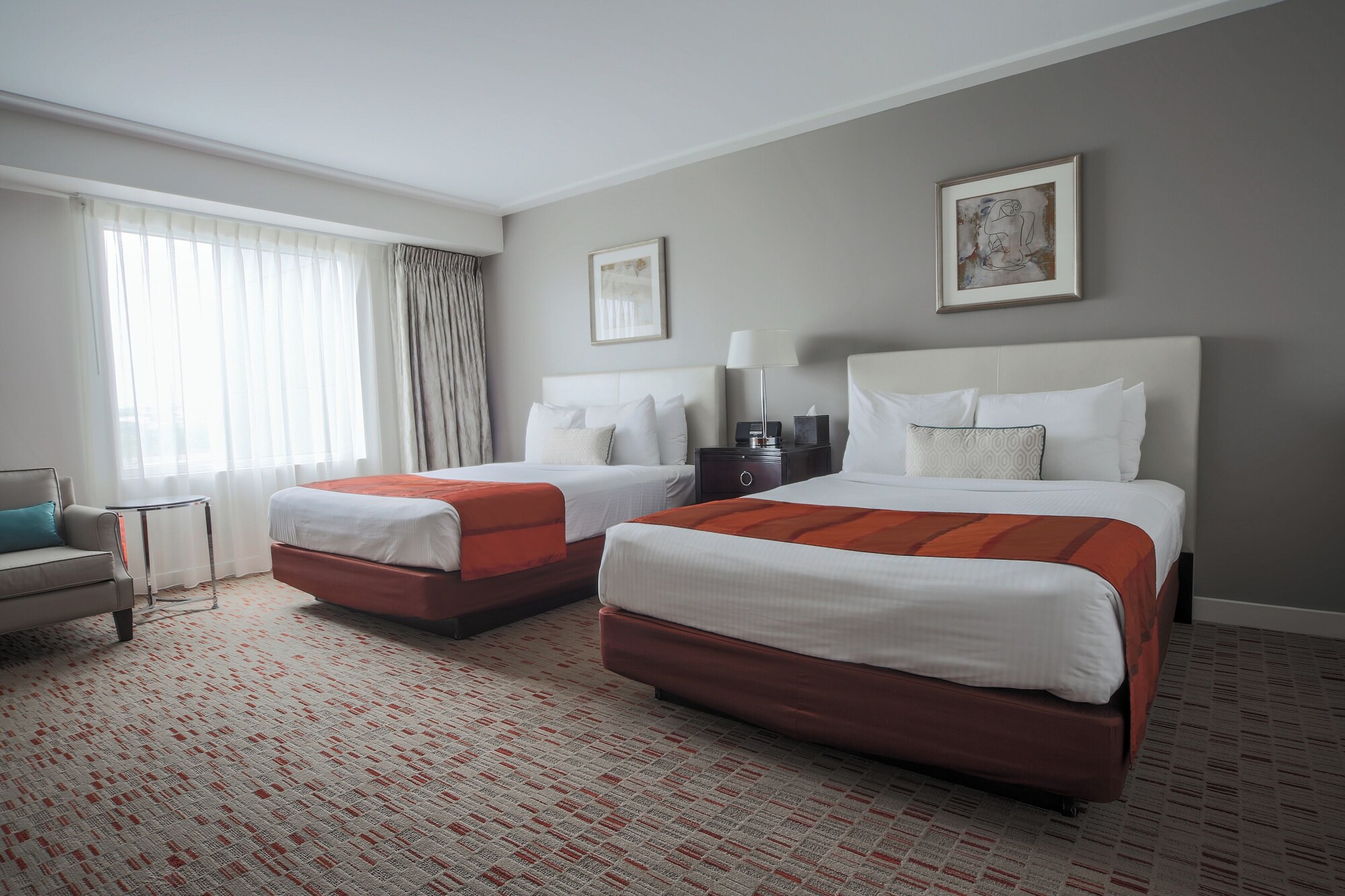 客房， 2 张大床， 无障碍