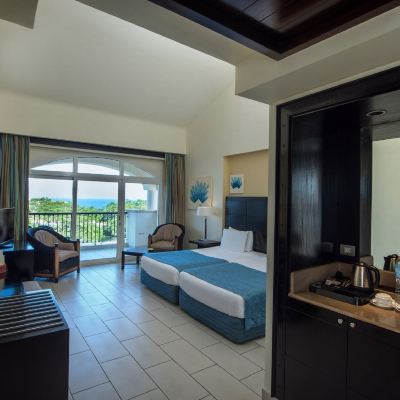Premium Room Reef Oasis Blue Bay Resort Promo Code