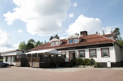 Byvägen 30 Bed & Breakfast Hôtels à : 